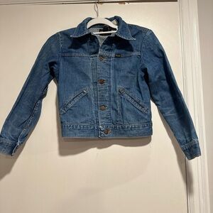 Vintage 1970s Kids Wrangler Denim Trucker Jean Jacket. Copper Logo Buttons.
